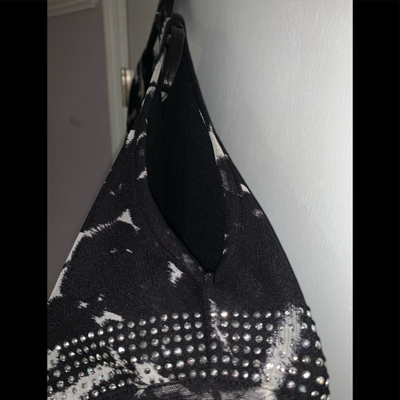 INC Plus Size Cold Shoulder Top 1X Black/Gray - Picture 4 of 7